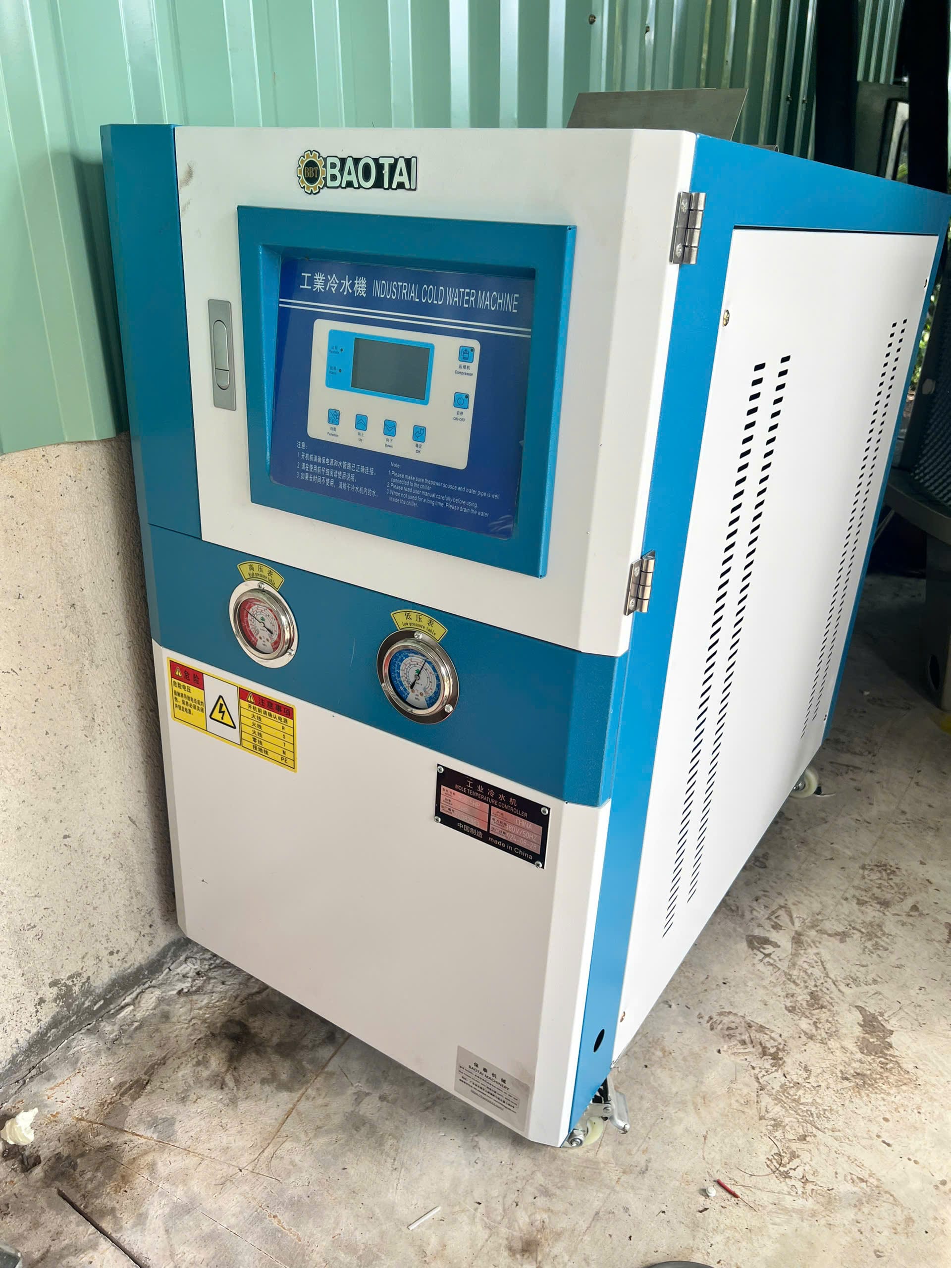 f5b2722863f1ecafb5e08